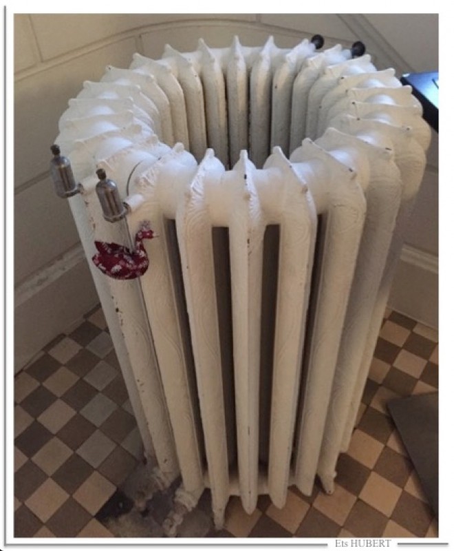 Le radiateur en fonte, pas une ride !