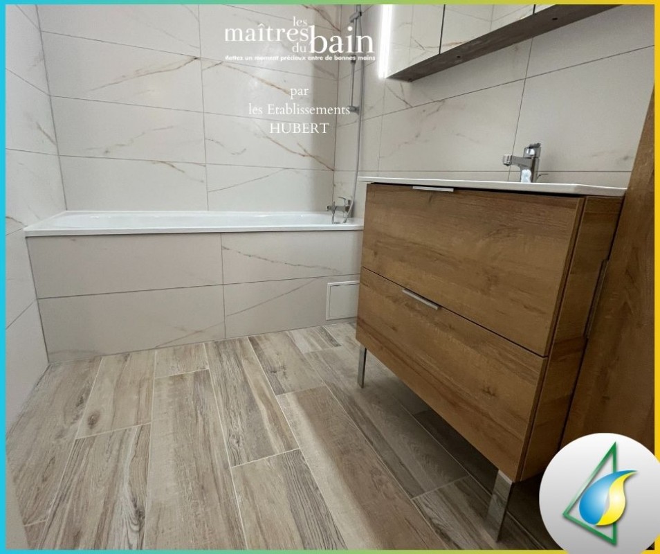 Rénovation d'une salle de bain avec baignoire